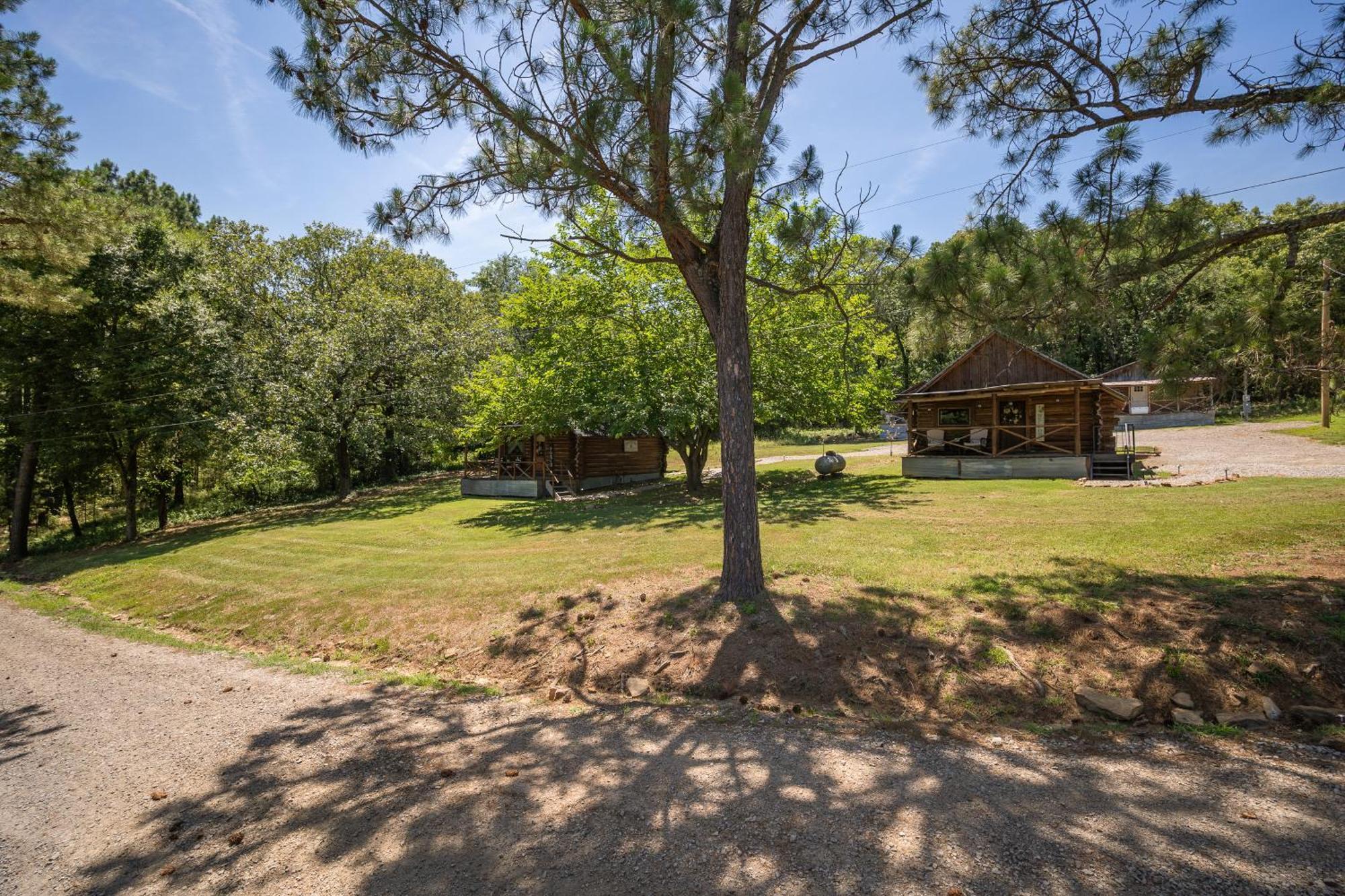 Spring Hill Farm - The Velvet Rooster Villa Alma Dış mekan fotoğraf